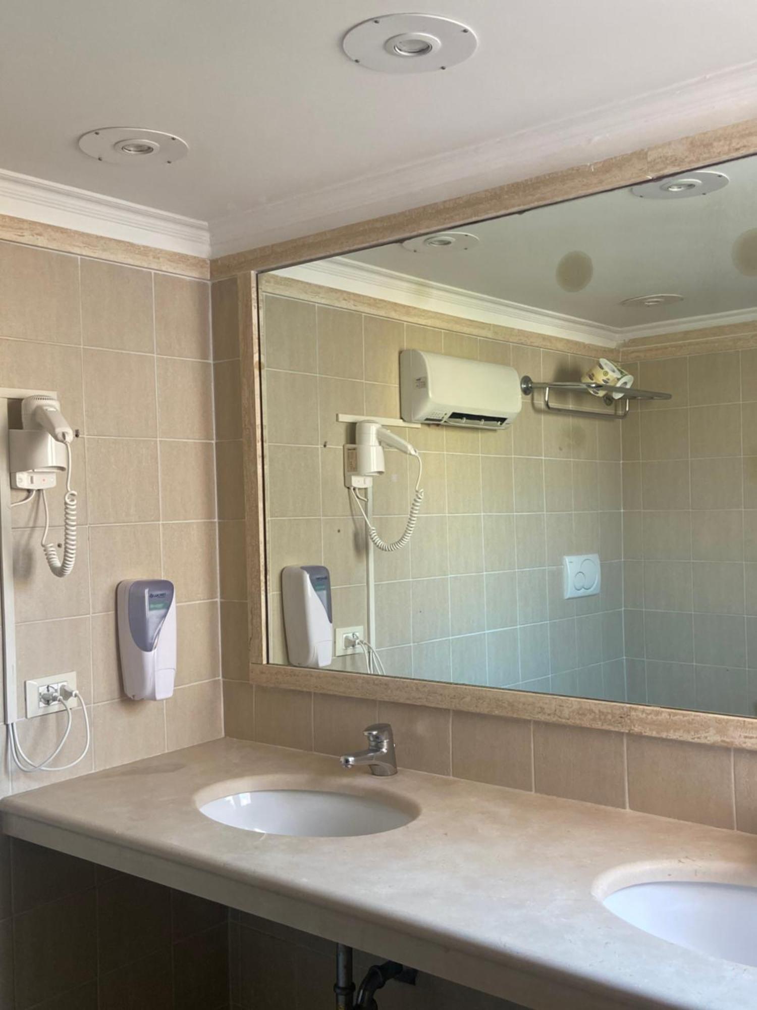 Hotel Center 3 — Foto 2